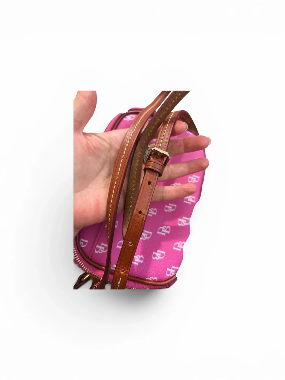 Dooney & Bourke Gretta Sawyer
Watch New special addition x5x5.5 - Picture 7 of 14